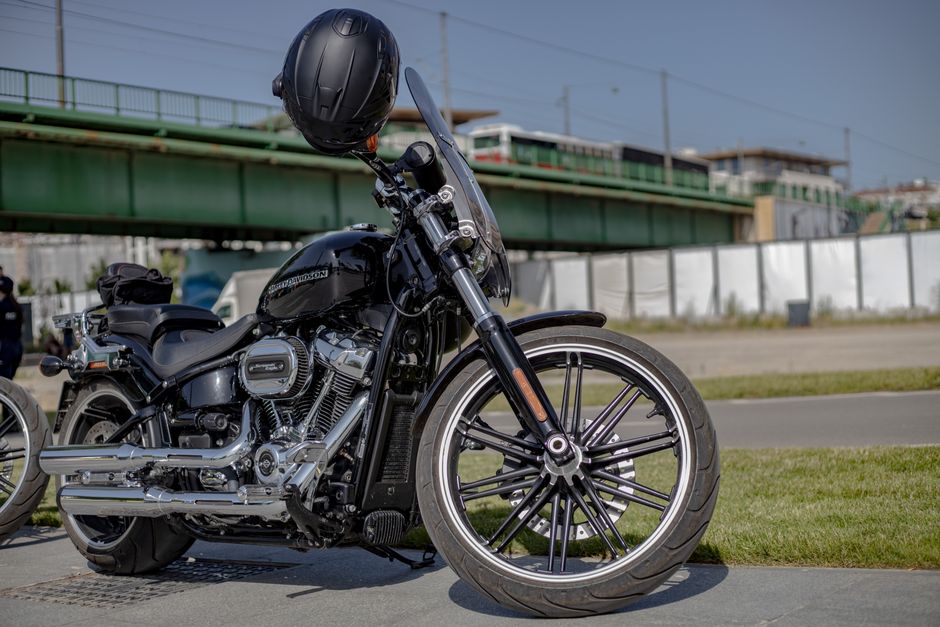 Yamaha Bolt R-Spec: круїзер Honda та Harley-Davidson