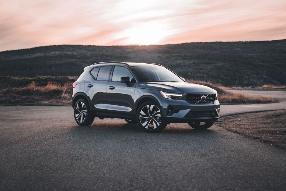 Нові гібриди Volvo: електричний запас ходу до 200 км