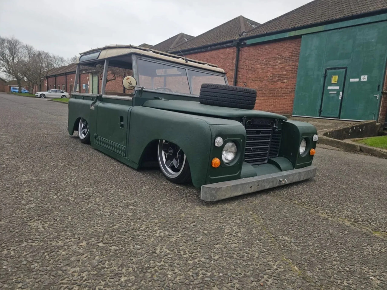 Slamd-Rover унікальний низькопосаджений Land Rover 1968 року на базі VW Beetle