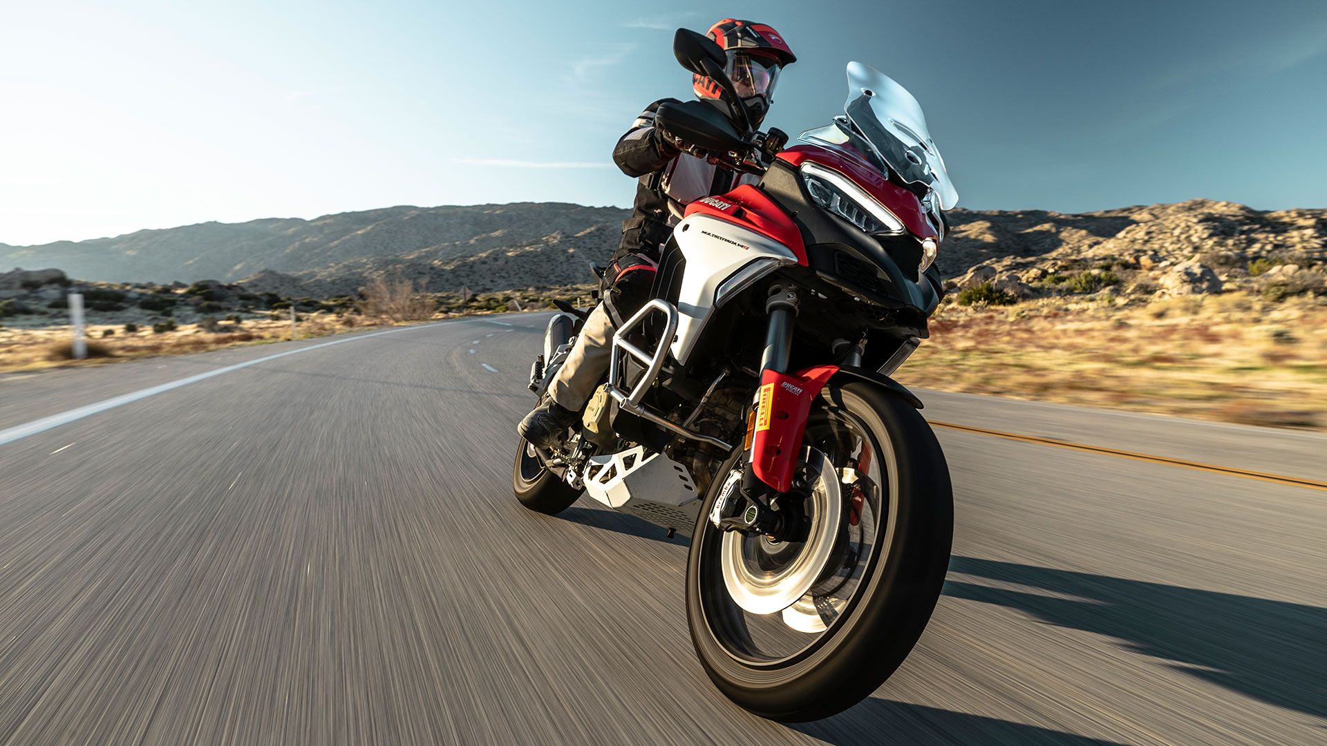 Ducati Multistrada V4 S, універсальний мотоцикл з передовими технологіями